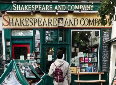 Esterno libreria Shakespeare and Company